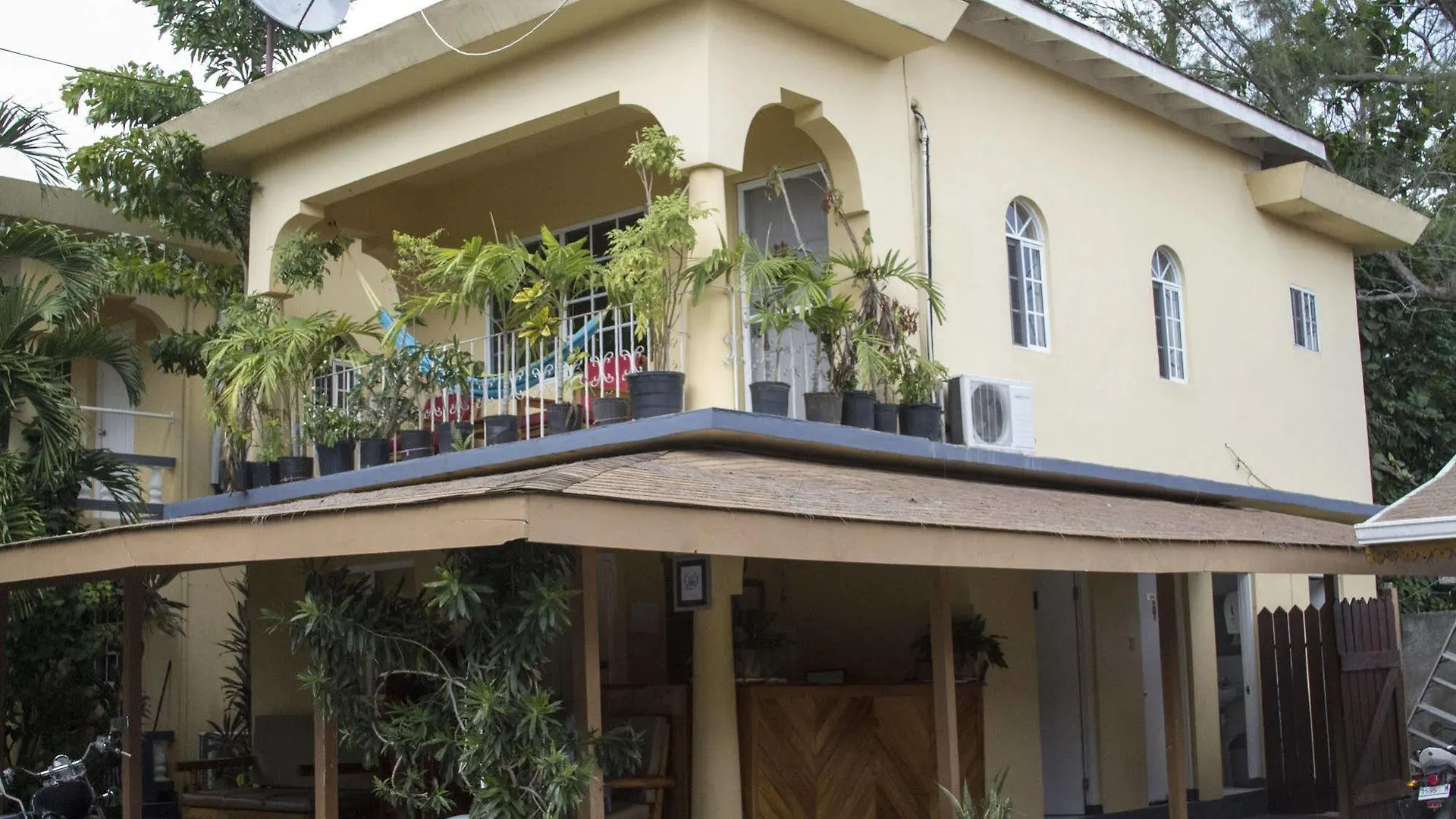 Seastar Inn Negril Jamaica